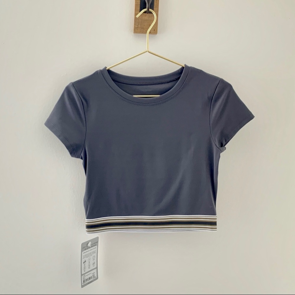 💜LORNA JANE Crop Tee